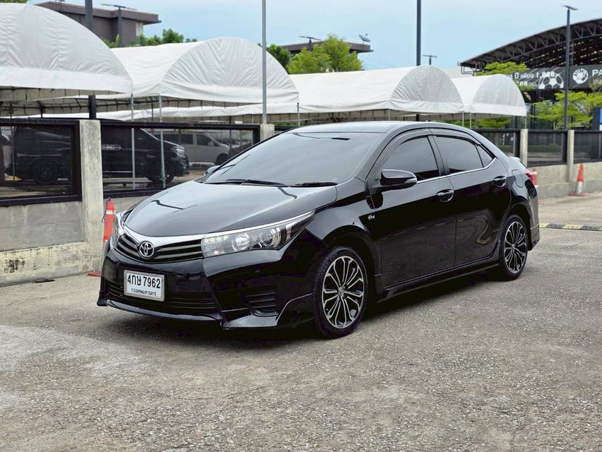 ขาย Toyota Altis 1.8Esport ปี16