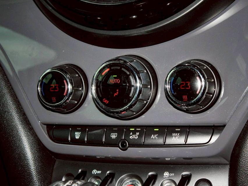 MINI COUNTRYMAN COOPER 1.5 AT  รถสวย ใหม่ ราคาดีสุดๆ 16