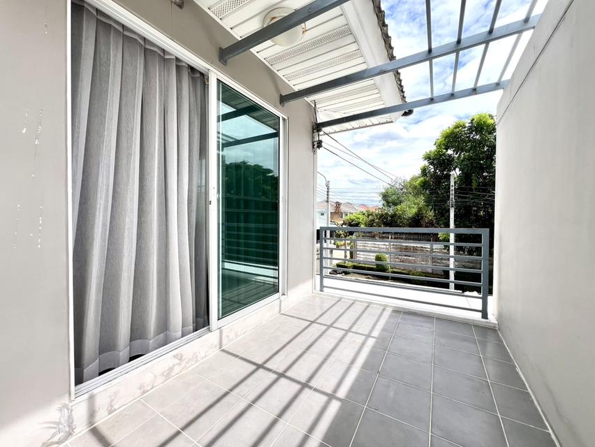 ขายบ้านแฝดสไตล์บ้านเดี่ยวหลังมุม หมู่บ้านเพอร์เฟค พาร์ค ราชพฤกษ์ (Perfect Park Ratchapruek) ทำเลดีติดถนนราชพฤกษ์ 13