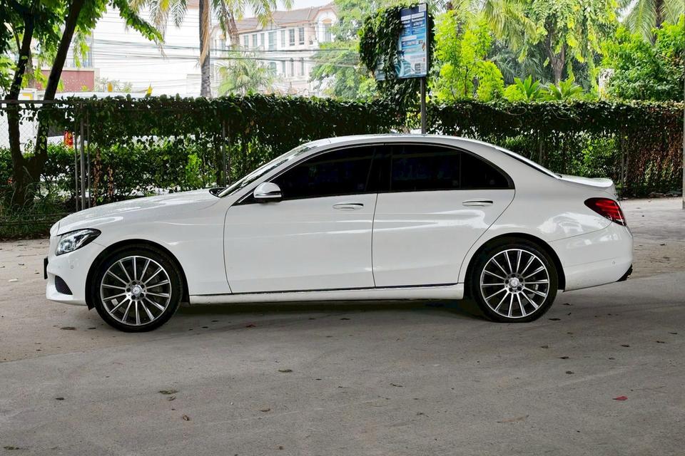 🚗 2016 Mercedes-Benz C350e AMG Dynamic AT รูปที่ 8