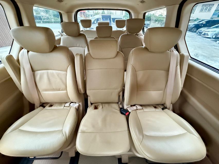 HYUNDAI H1 ELITE  2019   14