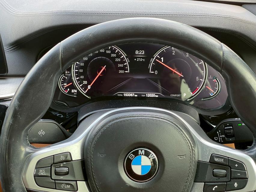 รหัสรถ PJP6667 2019 BMW 520d M Sport รูปที่ 9