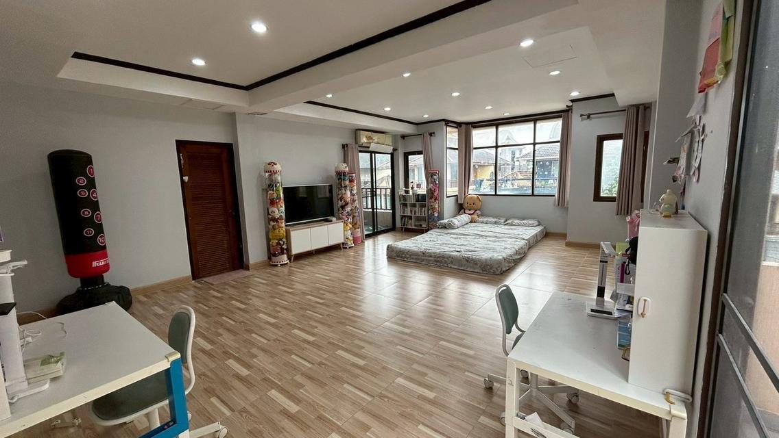 ขายโฮมออฟฟิศ 4 ชั้น ซอยกรุงเทพกรีฑา 15 ทำเลดี ใกล้ทางด่วนและรร.นานาชาติ 10