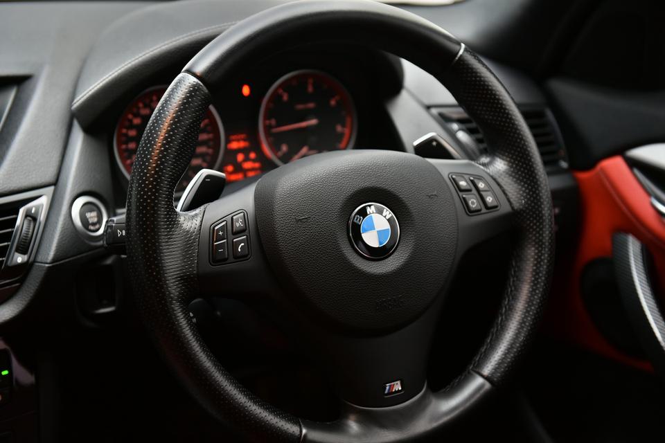 🎊"TOP OPTION ดีเซล M SPORT รถศูนย์ BMW THAILAND ทะเบียนคืน"🎊  🎖️2015 รูปที่ 3