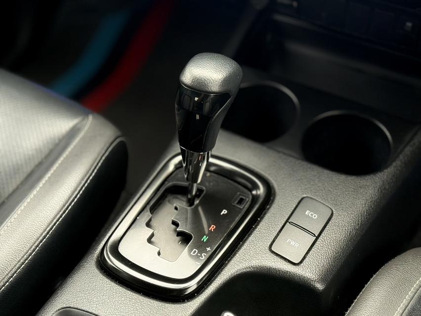 TOYOTA Hilux Revo Rocco 2.4 Prerunner Double Cab 2WD ปี 2023 10