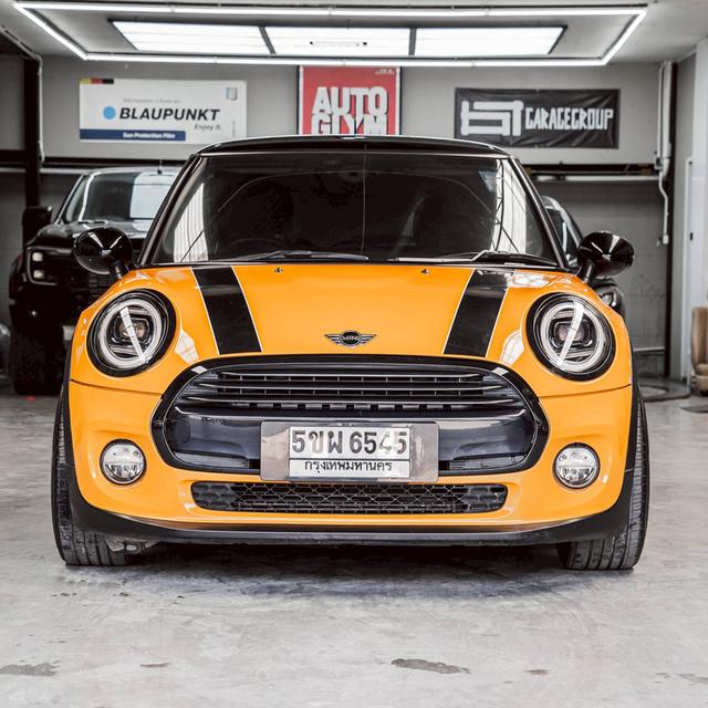 รหัสรถ 67GG6545 Mini Cooper F56 รถศูนย์ Mini ปี 2016