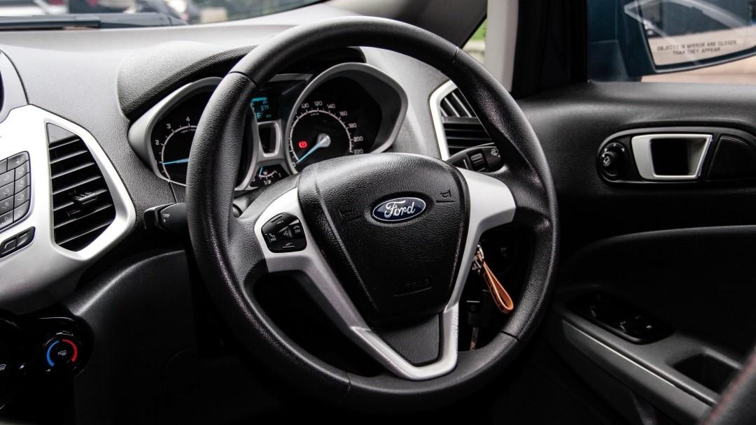 ford​ ECOSPORT​ 4