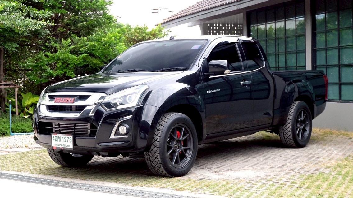 รหัสรถ KN1273 ISUZU D-MAX SPACECAB รุ่น Ddi Z HI-LANDER 2017
