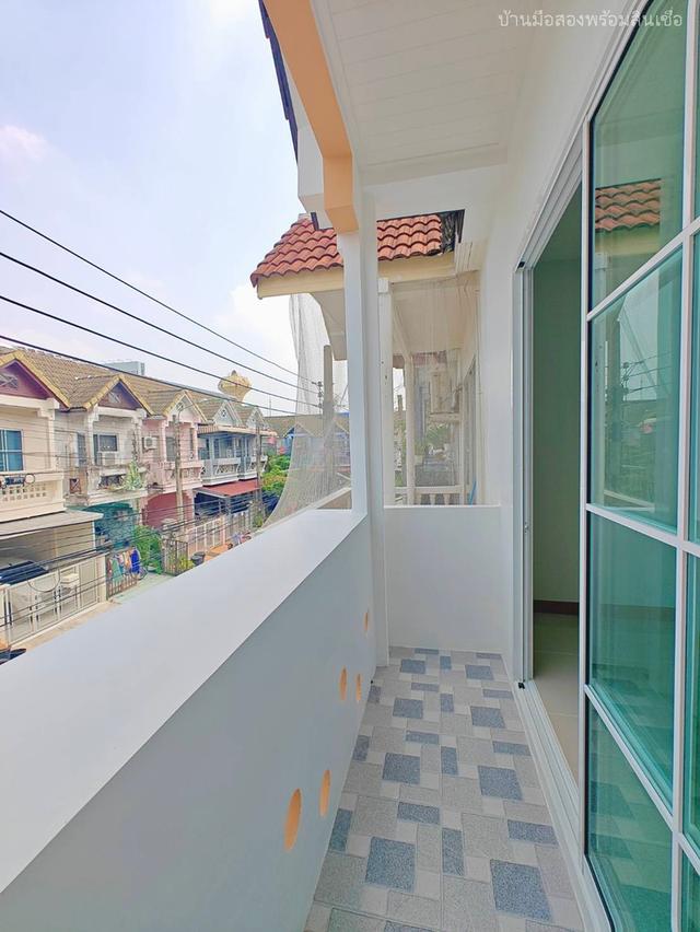 หมู่บ้านตะวันนา จตุโชติ 12 16