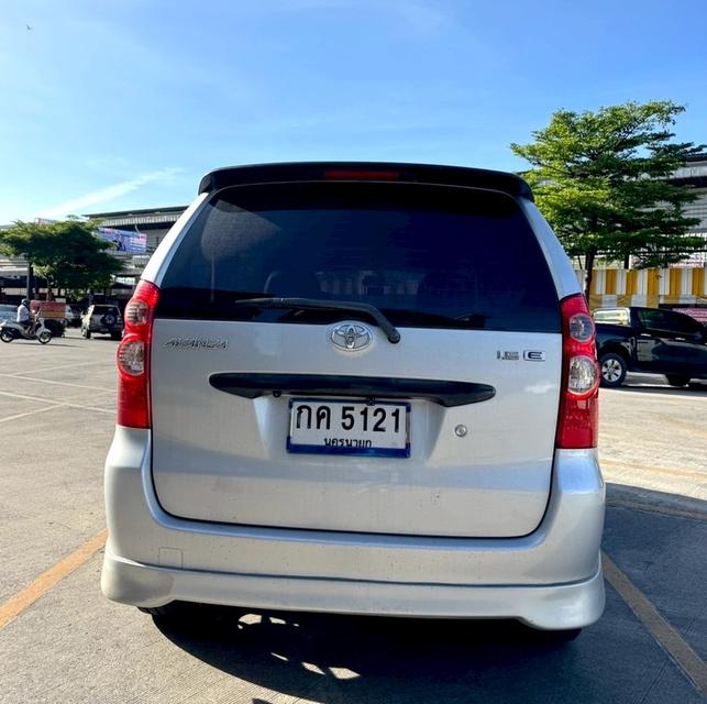 Toyota Avanza 1.5 E ปี2011ราคา 158,000บาท ขายสด รูปที่ 8