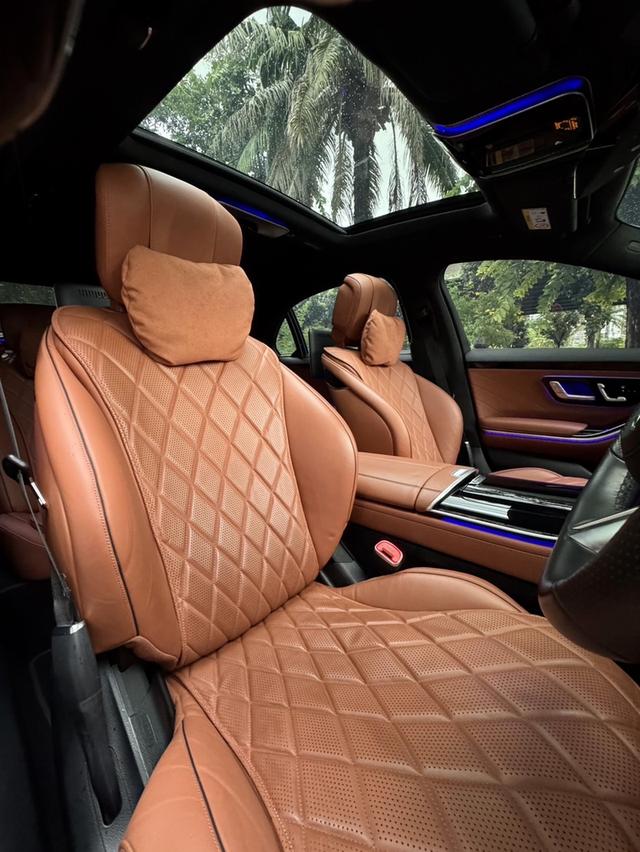 Mercedes-Benz S580e AMG Premium