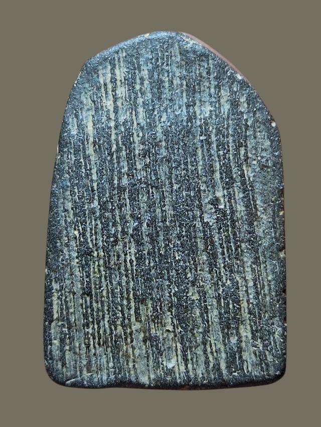 พระซุ้มกอพิมพ์ใหญ่ กรุวัดบรมธาตุ รูปที่ 20