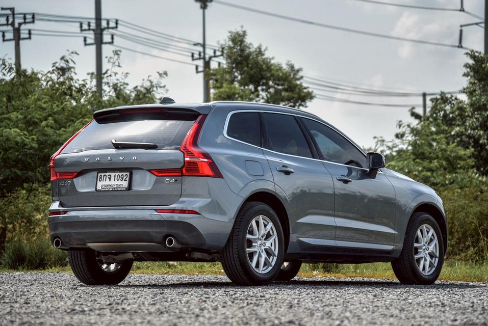 VOLVO XC60 D4 MOMENTUM AWD AT 2018 ไมล์ 68,xxx km. !!!  โทร.0922639576 เอ๋  19