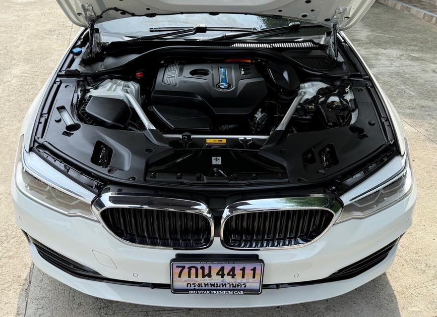2021 BMW 530e G30 รถมือเดียวออกป้ายแดง รถวิ่งน้อยเพียง 74,000 กม รถเข้าศูนย์ทุกระยะ ไม่เคยมีอุบัติเหตุครับ 15
