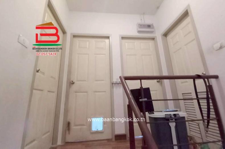 ทาวเฮ้าส์ หมู่บ้านศุภาลัย โนโววิลล์ คลอง 5 (ใกล้สวนน้ำลำลูกกา) เนื้อที่ 30.8 ตรว. อำเภอลำลูกกา ปทุมธานี 6