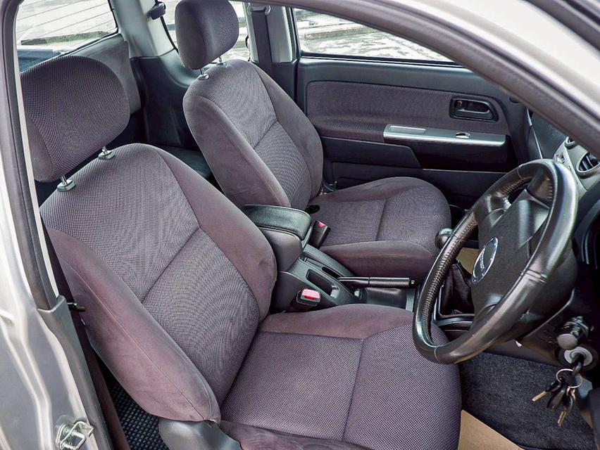 ISUZU Dmax Hi-Lender Spacecab เครื่อง 2.5 D-di ดีเซล สีเทา ปี 2007 10