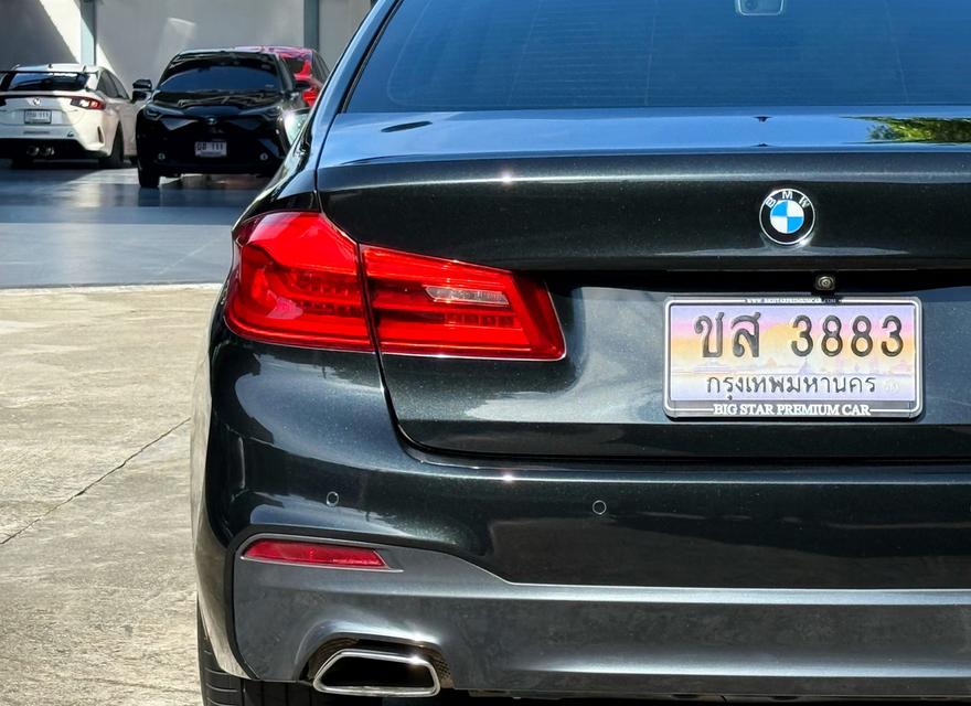 2019 BMW 530e MSPORT รถมือเดียวออกป้ายแดง รถวิ่งน้อยเพียง 90,000 กม รถเข้าศูนย์ตามระยะ ไม่เคยมีอุบัติเหตุครับ 8