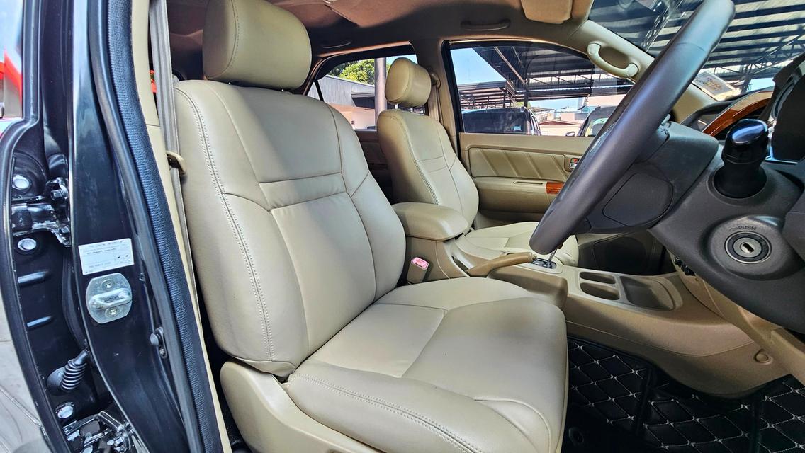 2009 Toyota FORTUNER 2.7 V SUV (ปี 08-11) 🚗ราคาพิเศษ: 💵269,000 | ผ่อน💳 6,XXX / เดือน 🏁• ล้อแม็กแต่งและ ท่อ ZOOM EXHAUST thailand• รูปที่ 9