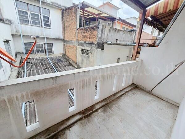 ทาวน์โฮม 3 ชั้น สำเร็จพัฒนา - ซอยวัดศรีประวัติ บางกรวย นนทบุรี 14
