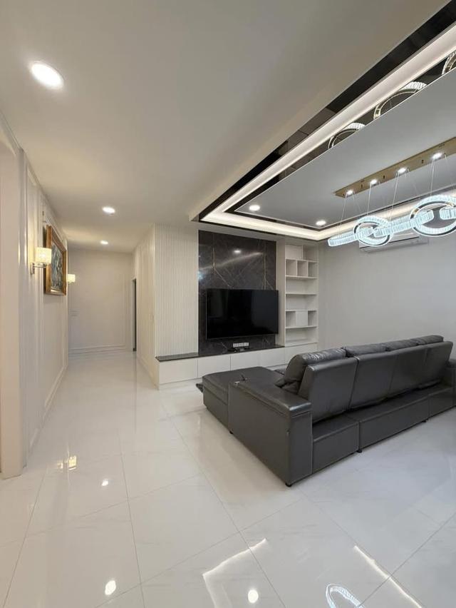 HOT DEAL – LUXURY HOME FOR SALE The city บางนา 19