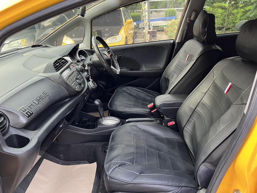 Honda JAZZ GE ออโต้ ปี08 รถบ้านเดิมๆ จัดทรง แต่งหล่อ สีเต็ม100 ภาษี 68 16