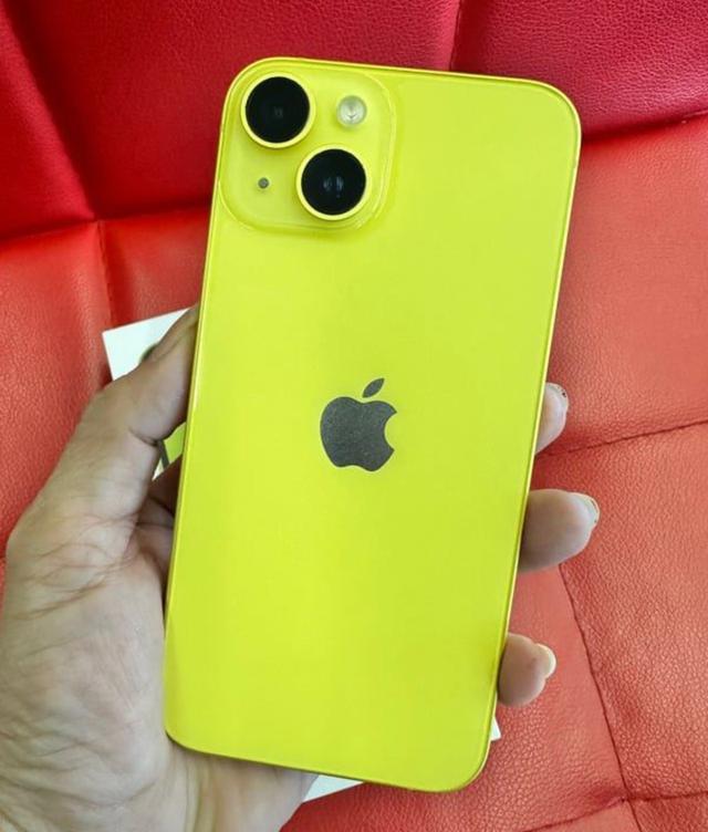 IPhone 14 สีเหลือง 1