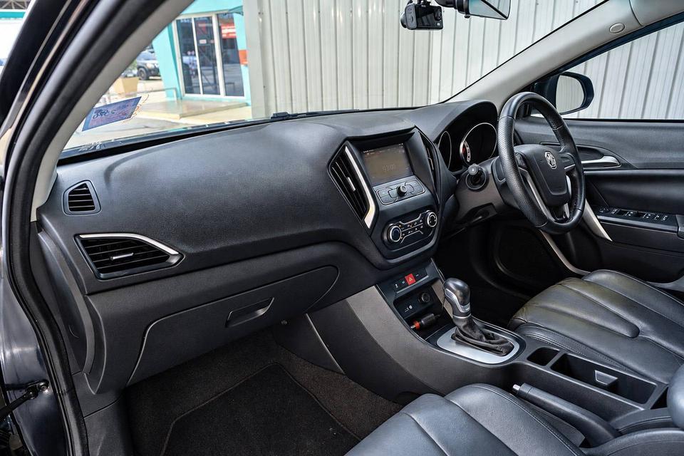 #MG 5, 1.5 X TURBO SUNROOF ปี 2018 สีดำ โฉม ปี15-21รถบ้านแท้ มือเดียวรถสวย ไมล์น้อย 73,355 กม.เครื่องดีโครงสร้างดีเกียร์ดีภายในสะอาดช่วงล่างแน่น รูปที่ 13