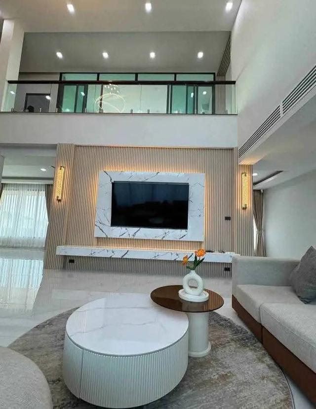 For rent luxury pool villa Pattaya - Kratinglai 11