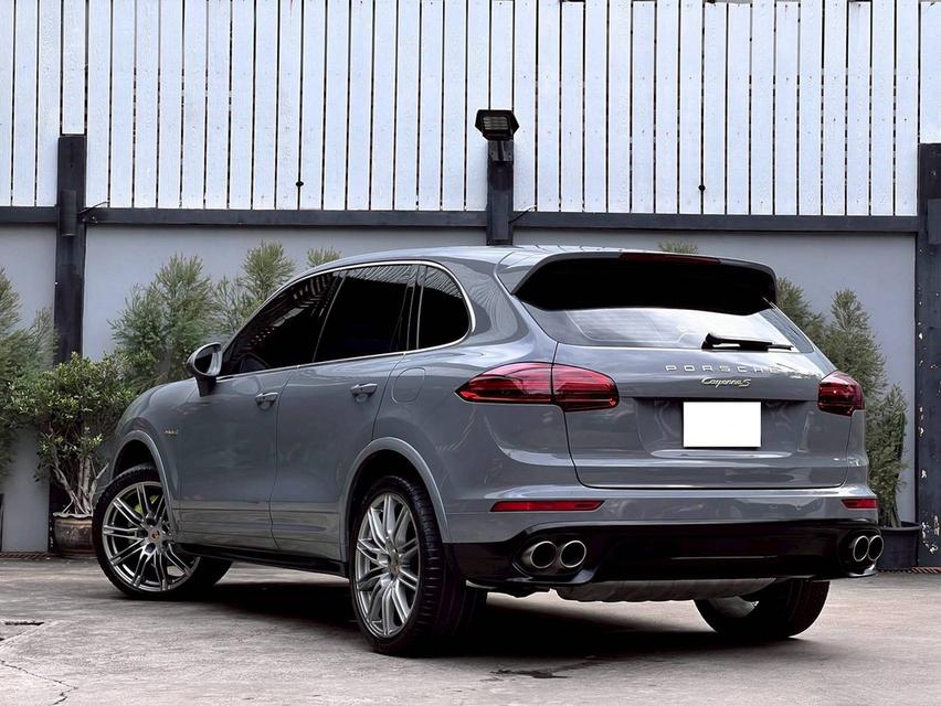 Porsche Cayenne S E hybrid ปี16