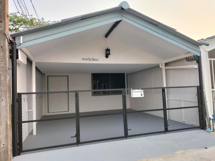 บ้านทาวน์เฮ้าส์2ห้องนอน1ห้องน้ำ 2