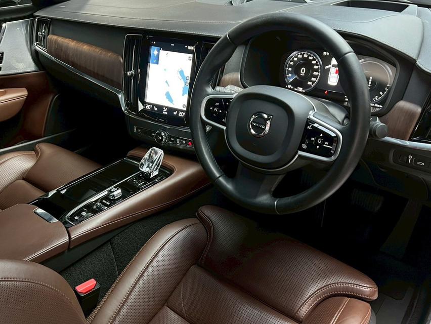 VOLVO S90 Recharge T8 AWD Inscriptio 6