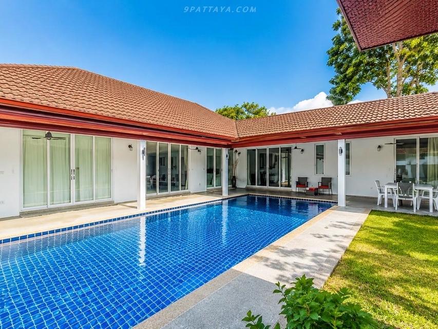 For Rent — Executive Pool Villa in Prime Family NeighborhoodLovely executive pool villa for rent in a quiet and convenient neighborhood. 1