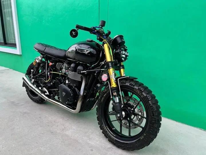 พร้อมขาย  Triumph Thruxton R 2