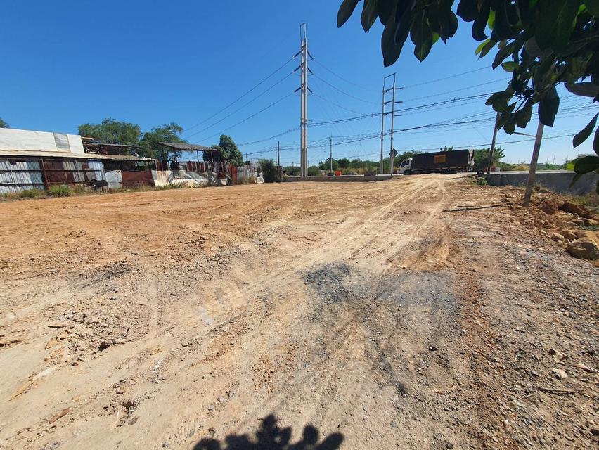 เช่าที่ดินแปลงสวย 1 ไร่ ติดถนนกำลังตัดใหม่ บนถนนทางหลวงสาย 2004 2