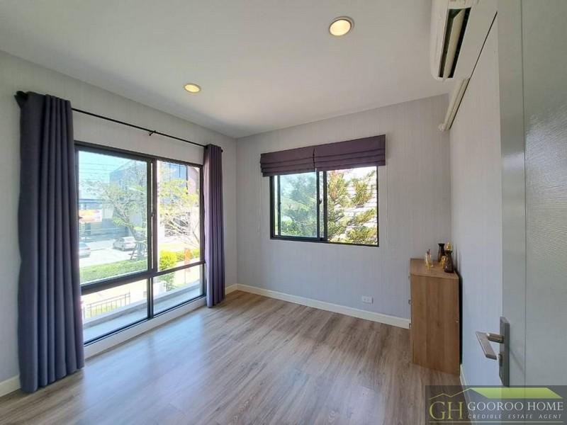 ขายบ้านเดี่ยว 2 ชั้น สภาพใหม่มาก คุ้มค่า เพฟ มอเตอร์เวย์ - ฉะเชิงเทรา เนื้อที่ 66 ตรว 3 นอน 2 น้ำ 3