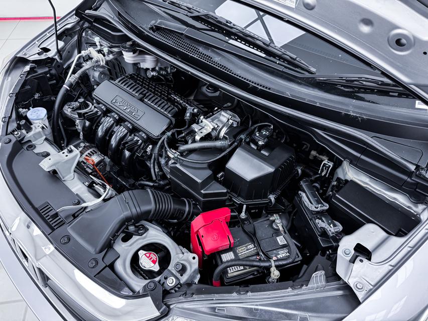 HONDA JAZZ 1.5 V ปี2021 สีเทา รูปที่ 7