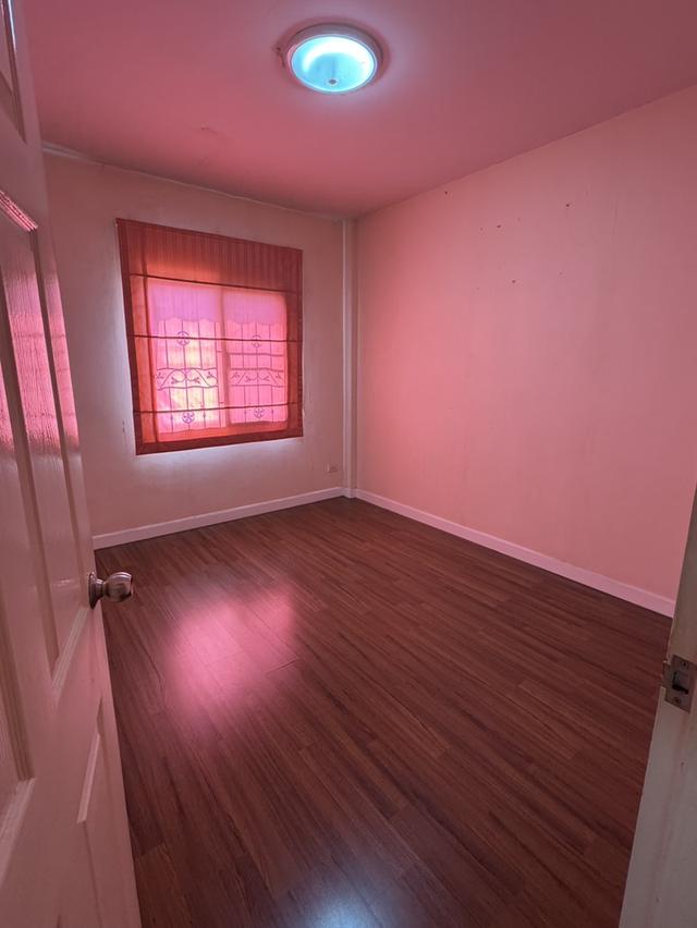 ให้เช่า บ้านทาวน์เฮาส์หลังมุม ไซส์ใหญ่ (36 ตร.วา) 3น3น หมู่บ้านลิฟวิ่ง พาร์ค พระราม5 บางศรีเมือง นนทบุรี 6