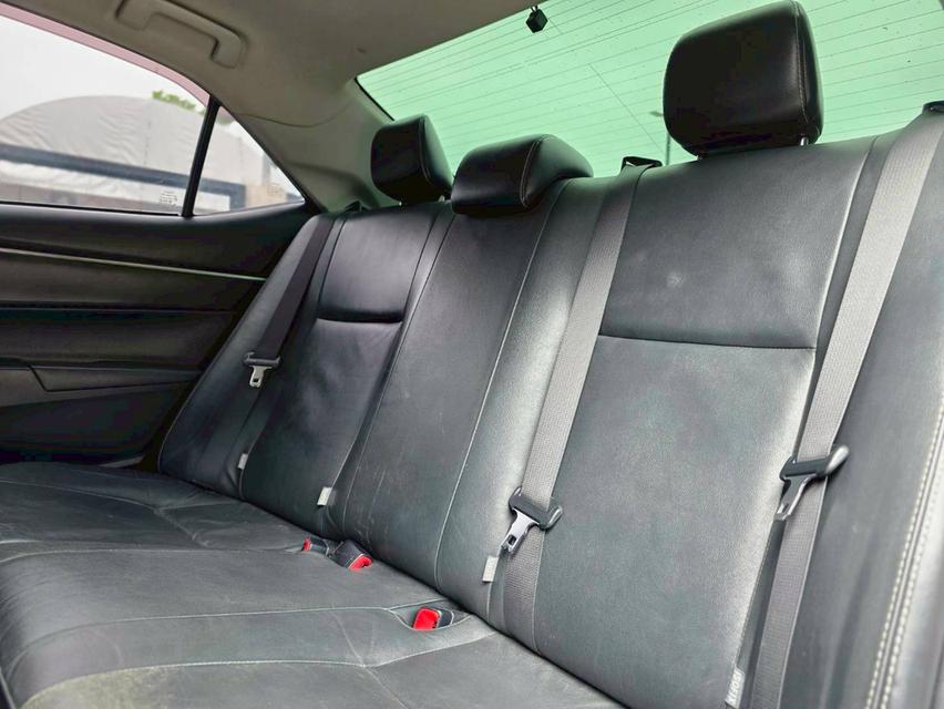 ขาย Toyota Altis 1.8Esport ปี16 15