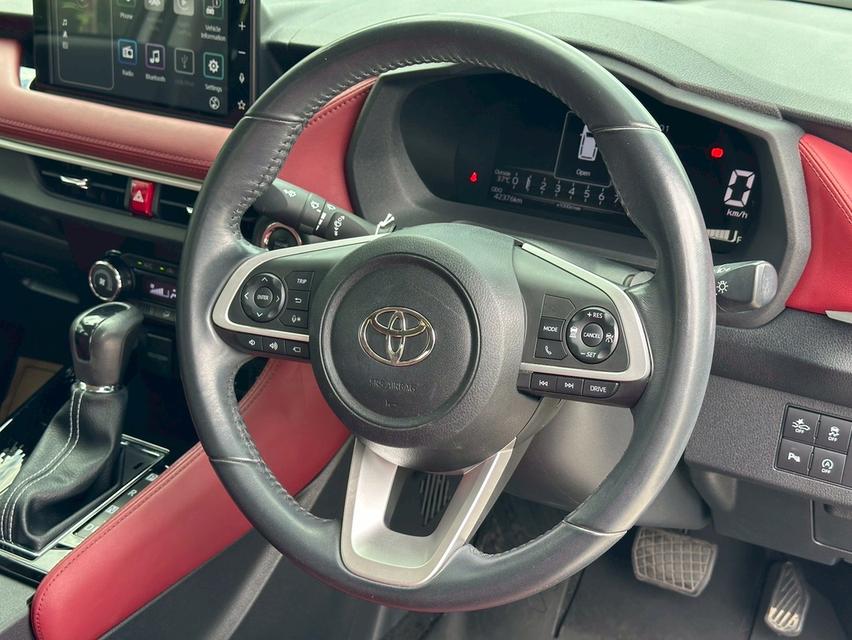 TOYOTA ATIV Sedan Premium Luxury 2022  10