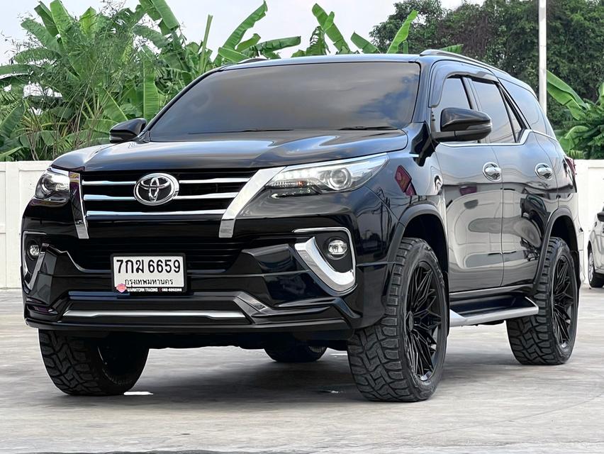 ขาย Toyota Fortuner 2.4V 4wd ปี17 1