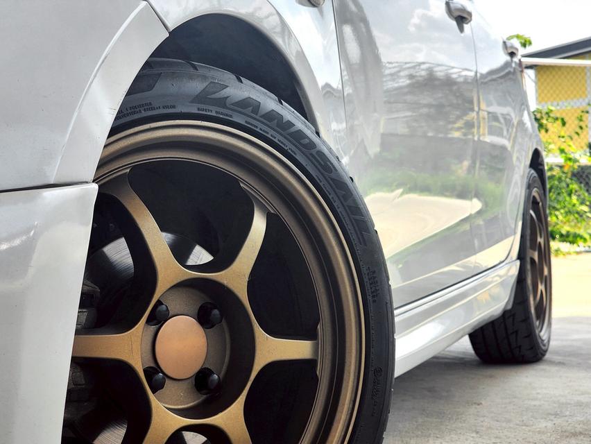 ขาย Suzuki Swift 1.25L Gl ปี15 16