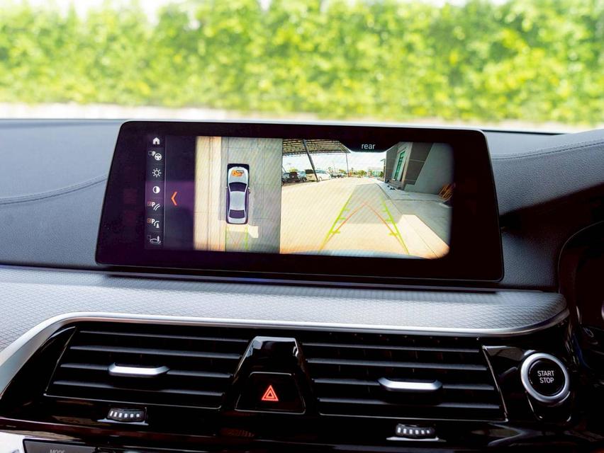 BMW 530e M Sport ปีจด 2019 ประกันเครื่องเกียร์3ปี /30,000 km. รูปที่ 16
