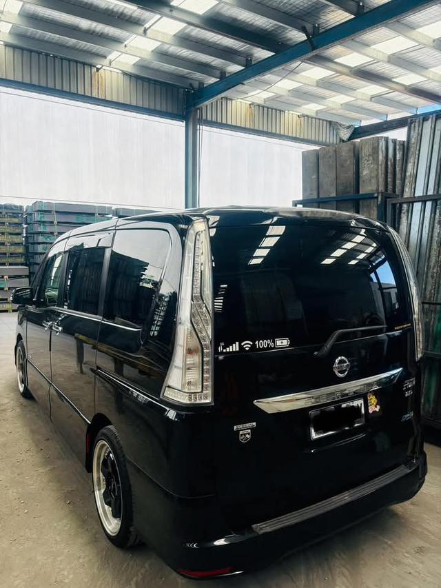 ขาย Nissan Serena 4