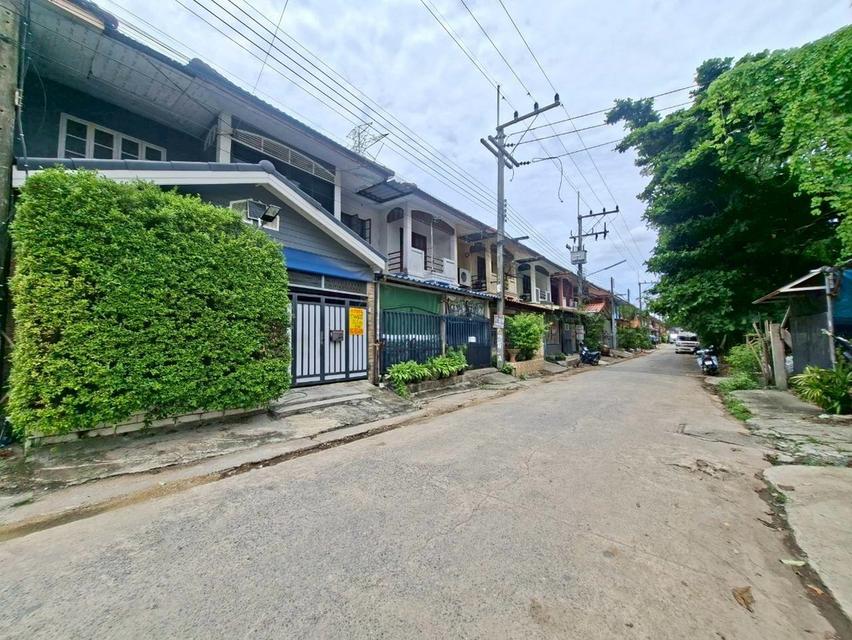 ขายบ้าน 2 ชั้น พร้อมโรงจอดรถ หมู่บ้านพรธิสาร5 คลอง7 2