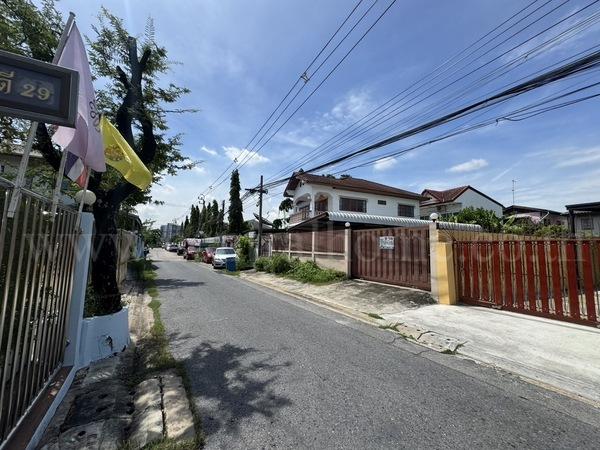 ที่ดินเปล่า 86 ตร.วา ถมเทปูนแล้ว ซอยประชาอุทิศ 5 สรงประภา - ดอนเมือง