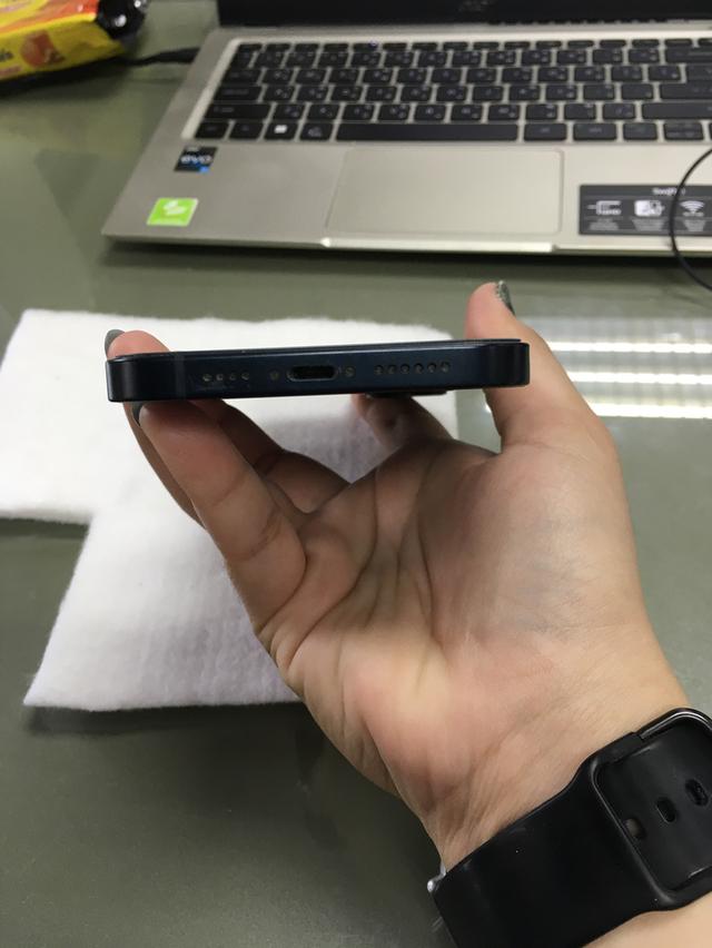 iPhone 14 Plus 128GB (สีดำ Midnight) – สภาพนางฟ้า เจ้าของขายเองค่ะ รายละเอียดตัวเครื่อง: ความจุ: 128 GB สี: ดำ (Midnight) เท่ๆ คลาสสิก สภาพ: สภาพสวยมา รูปที่ 8