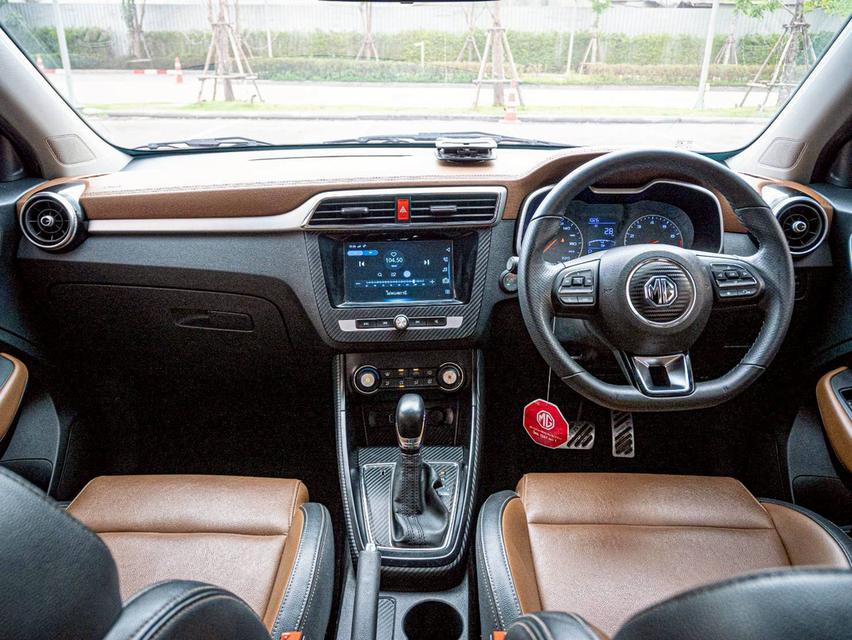MG ZS i-SMART 1.5D สีน้ำเงิน ปี 2018 มือเดียวป้ายแดง 14