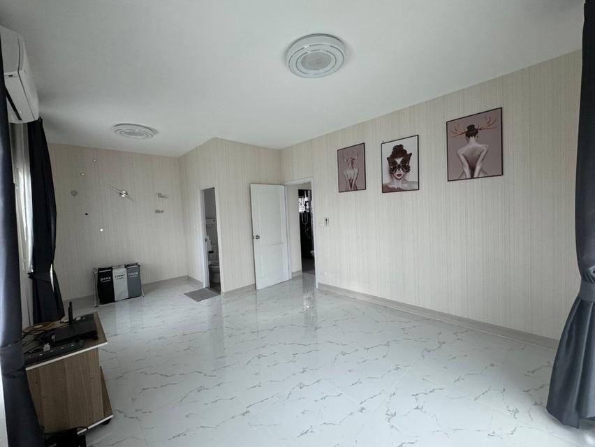 ขายด่วน !!! บ้านเดี่ยวหลังมุม ทำเลดี  ใกล้สุวรรณภูมิ 10