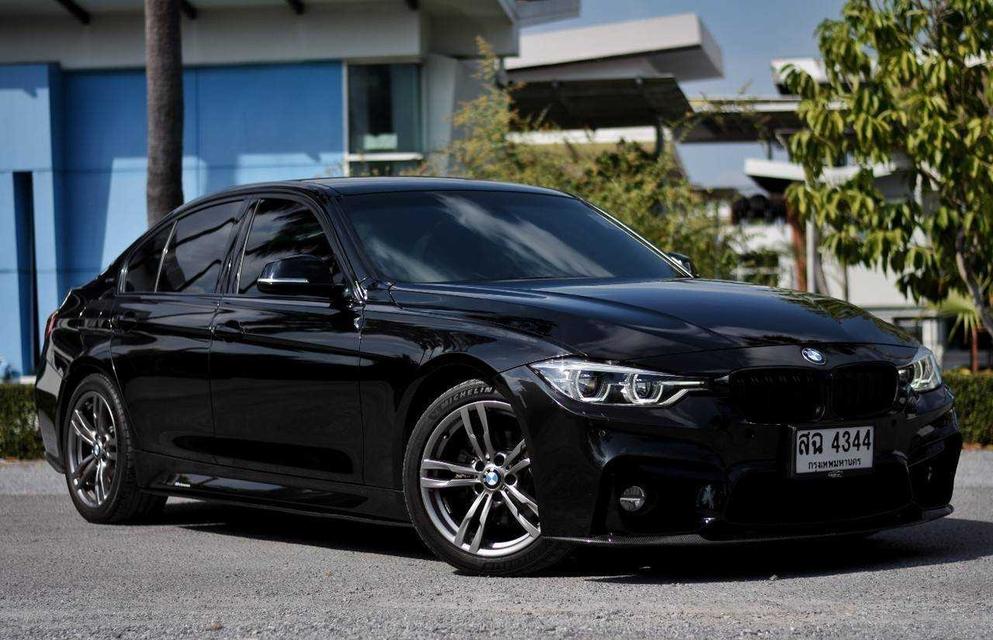 ขาย BMW 330e Mperformance ปี17