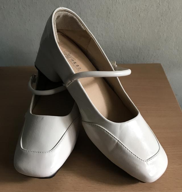 รองเท้ามือสอง แบรนด์ต่างประเทศ 16